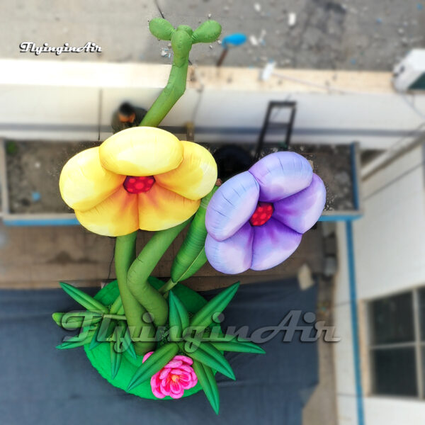 top of inflatable flower tree