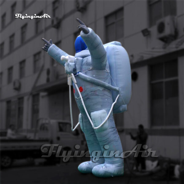 customized inflatable astronaut balloon