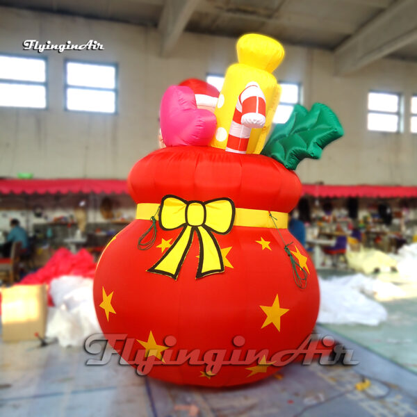 christmas-inflatable-gift-bag-model