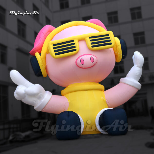 giant-pink-inflatable-pig-cartoon-dj-animal-balloon