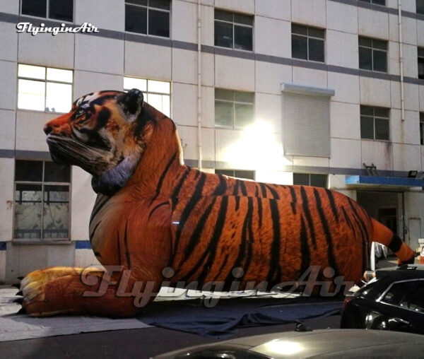 yellow-inflatable-tiger