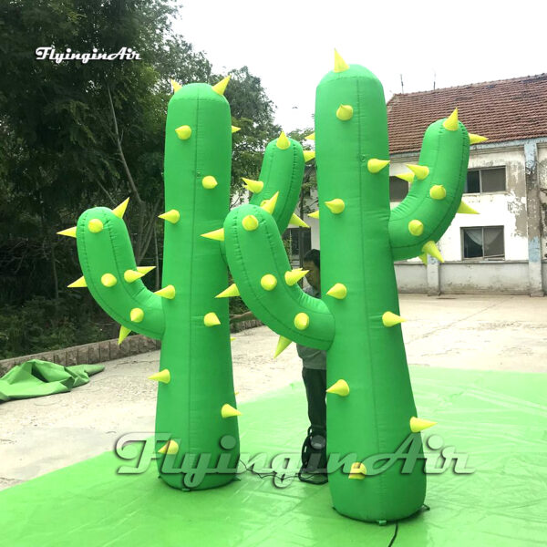 green-inflatable-cactus-balloon