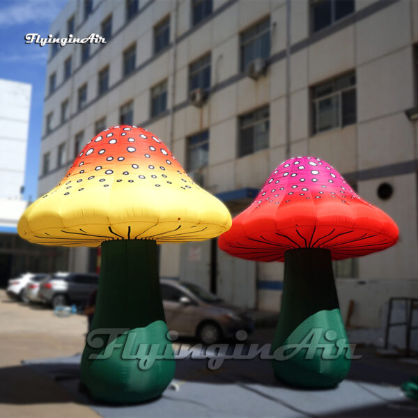 large-inflatable-mushroom-model