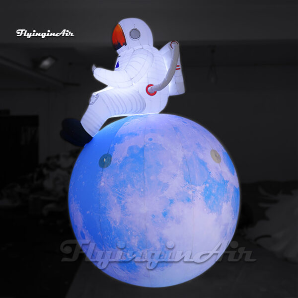 illuminated-inflatable-astronaut-sitting-on-the-moon-planet-balloon