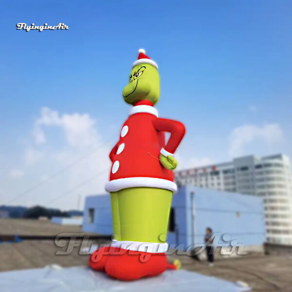 giant-green-inflatable-grinch