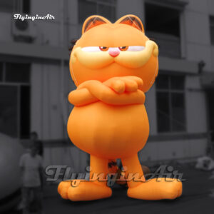 giant inflatable Garfield2