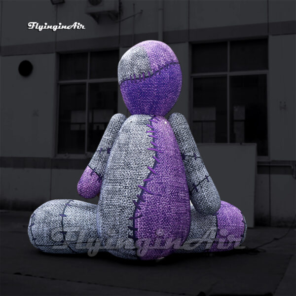 bloody giant inflatable scary doll for halloween decoration1