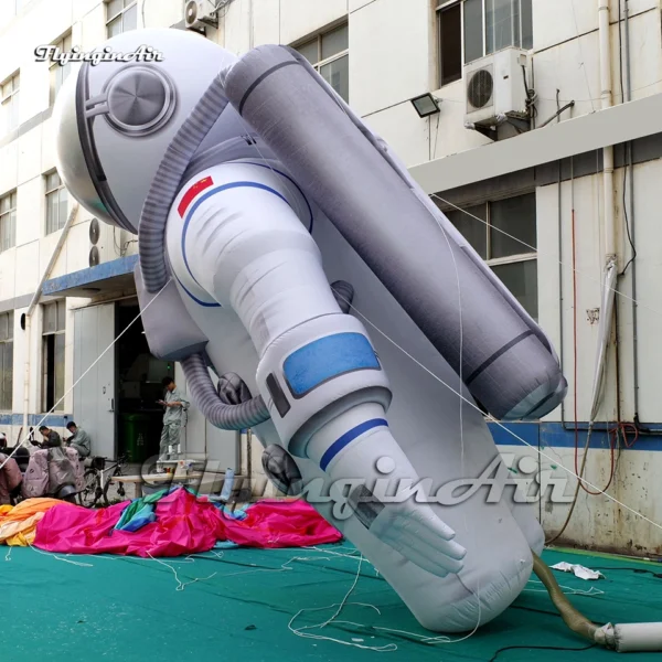 Spaceman Inflatable 6m High Customized Giant Inflatable Astronaut Dummy Model Air Blow Up ...